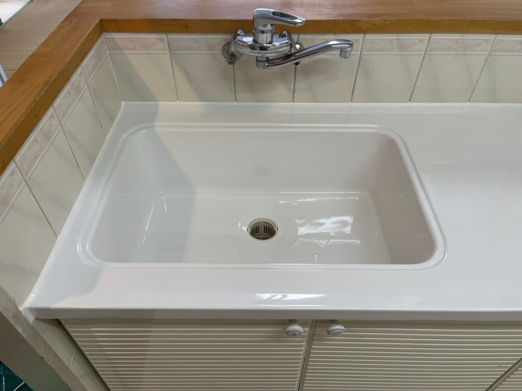 ピカピカに甦ったキッチンシンク