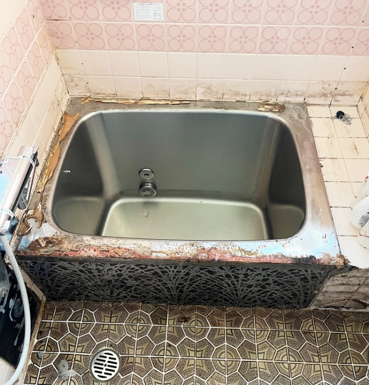 ステンレス浴槽施工例１[BEFORE]