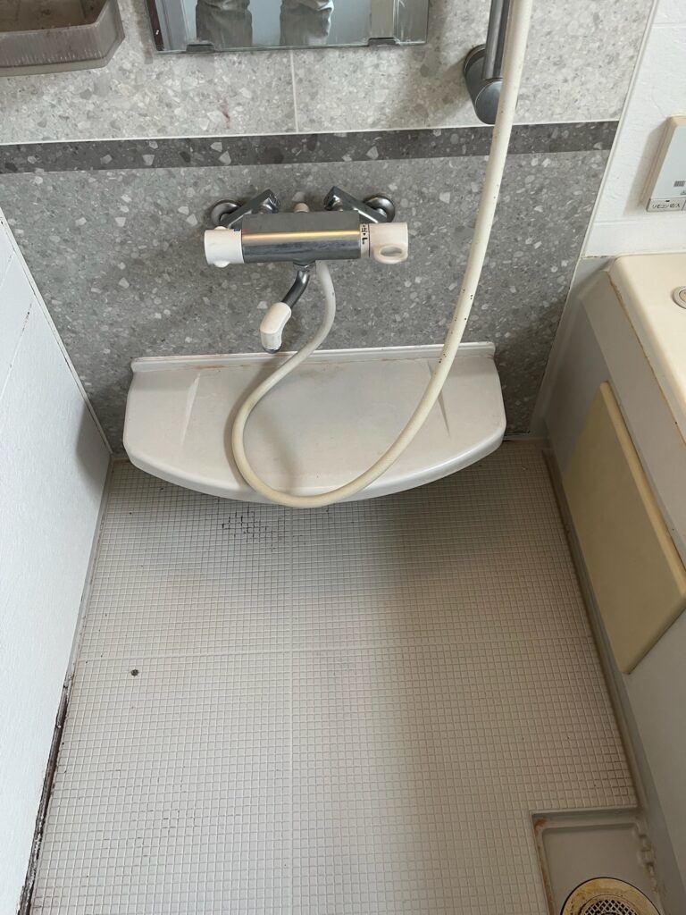 塗装する前のカウンター