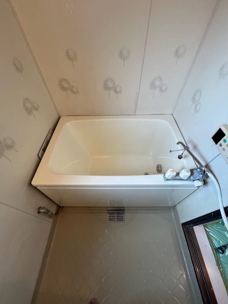 マンションのFRP浴槽