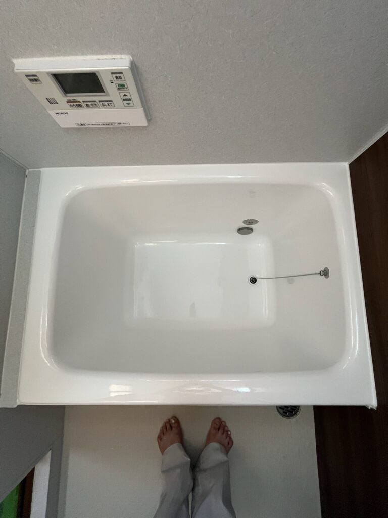 塗装した鋳物ホーロー浴槽