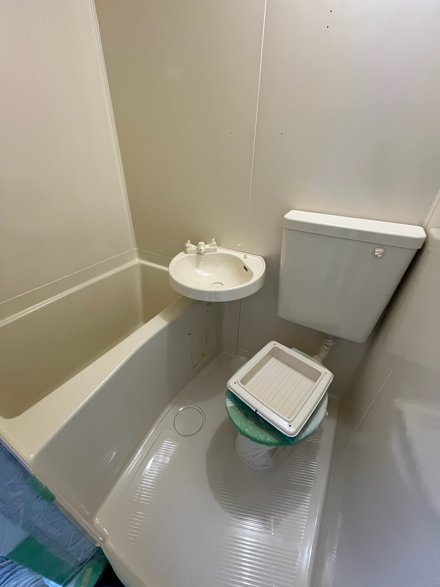 painted-bathroom-8
